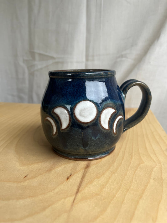 Mug 146. ~18oz *SECONDS*