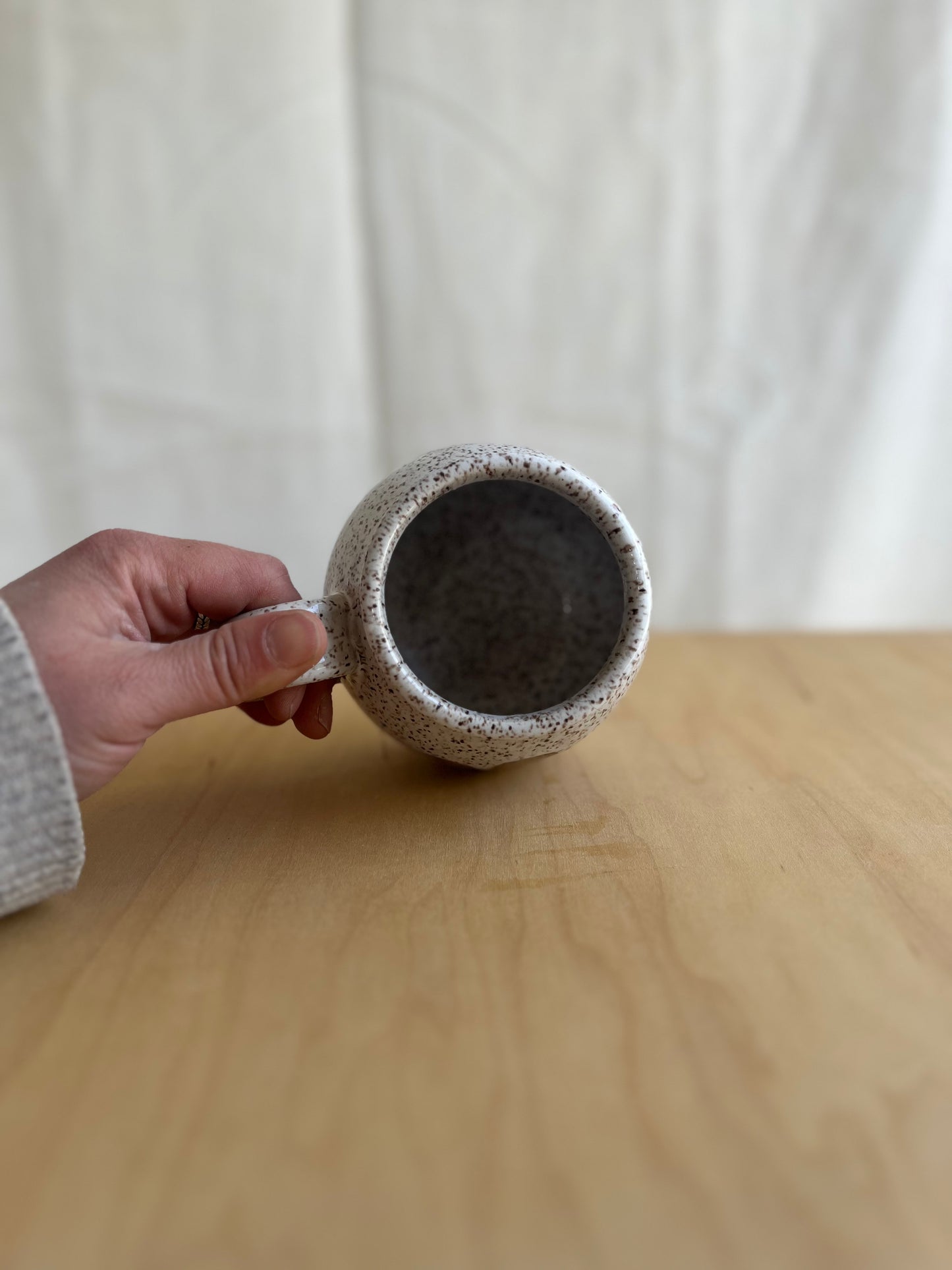 Mug 114. ~17oz