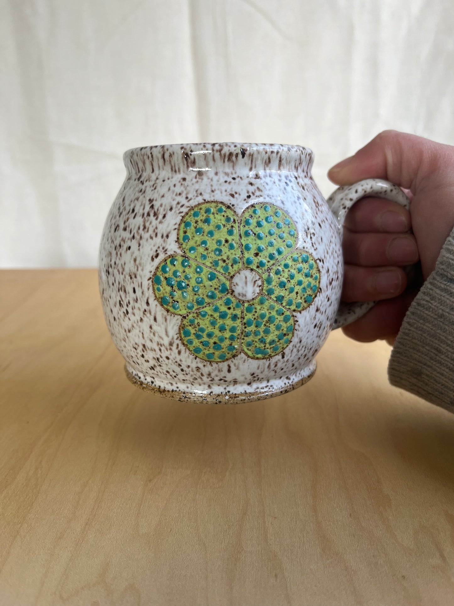 Mug 129. ~16oz